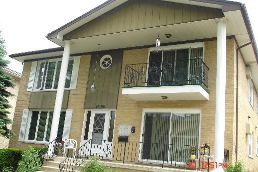 Building Photo - 4505 Maple Ave
