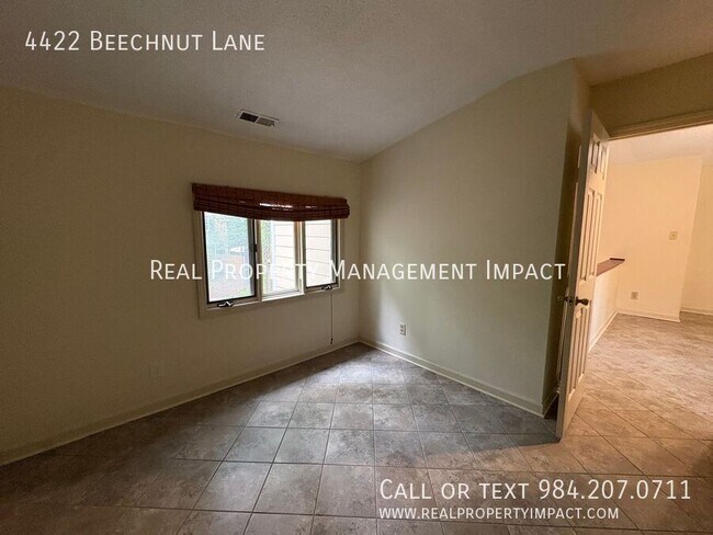 Building Photo - 4422 Beechnut Ln