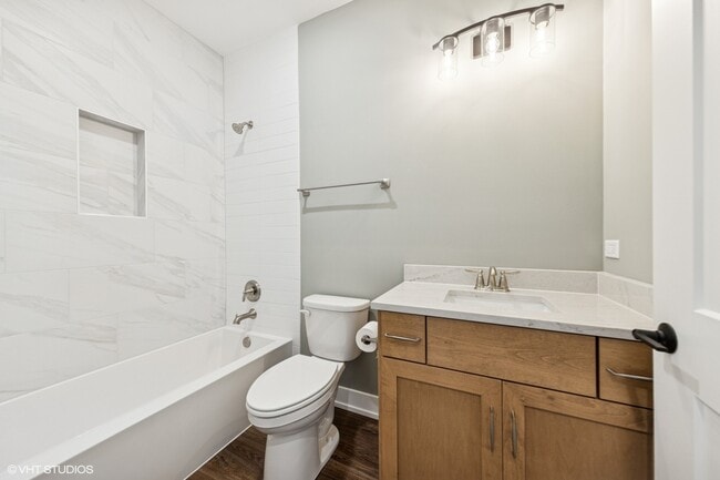 Building Photo - 534 Sudbury Cir