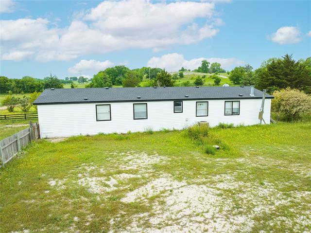 Building Photo - 988 Garrett Rd