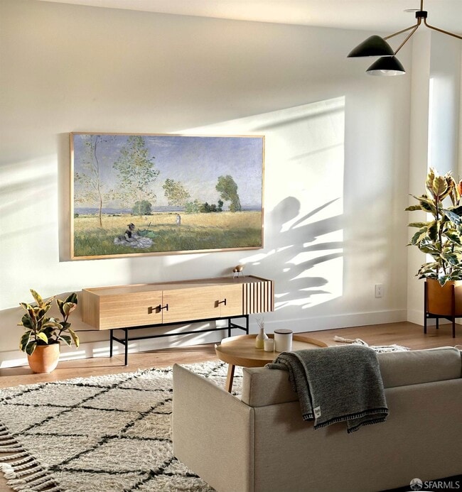 Building Photo - 943 Treat Ave