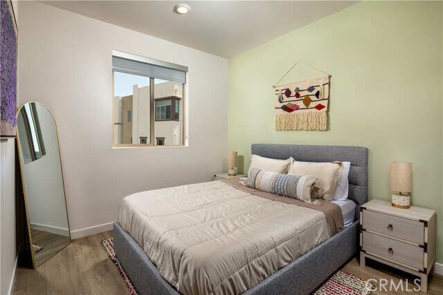Building Photo - 27875 Viewpoint Dr