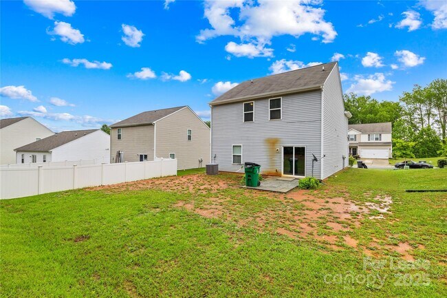 Building Photo - 9615 Weikert Rd