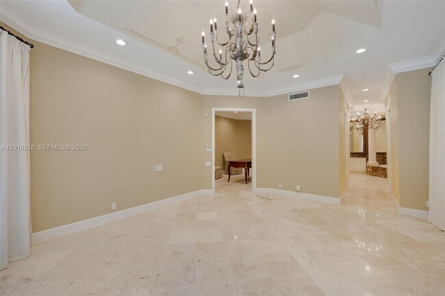 Building Photo - 6905 SW 75th Ave