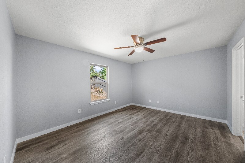 Building Photo - 417 Cleaves St