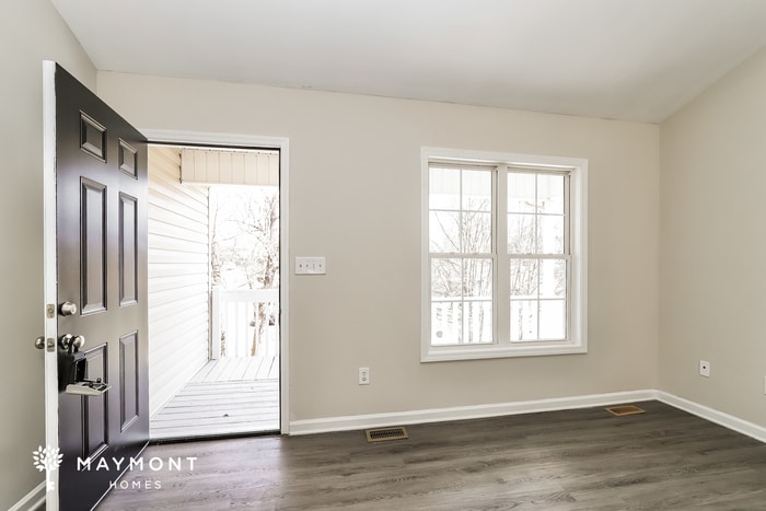 Building Photo - 345 Wingo St