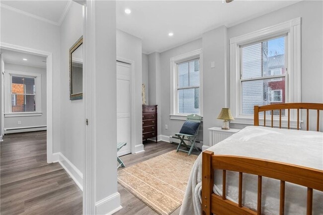 Building Photo - 10 Braman St