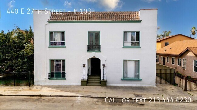 Building Photo - 440 E 27th St