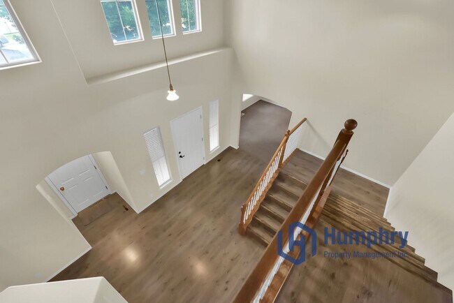 Building Photo - 3956 E Granger Dr