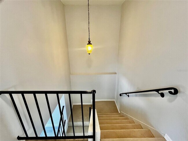 Building Photo - 6490 Cape Hatteras Way NE