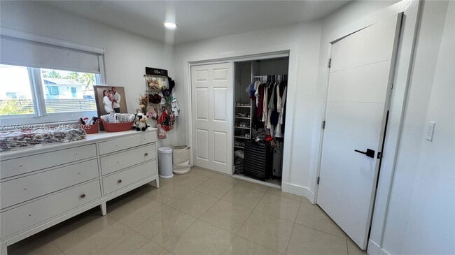 Building Photo - Northwest 38th Avenue, Miami Gardens, FL 33055 - 3 BR 2 BA house