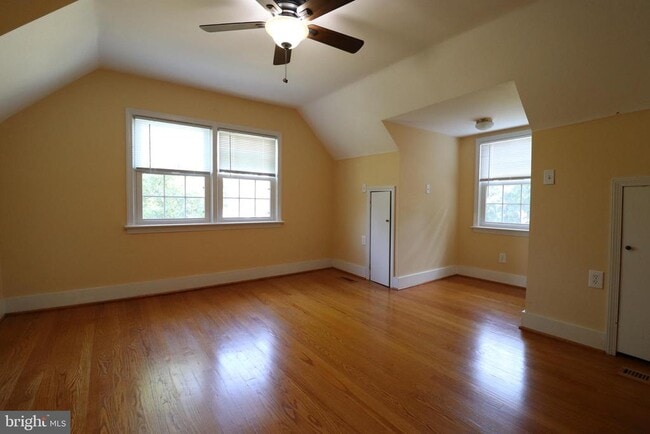 Building Photo - 4006 Buckman Rd