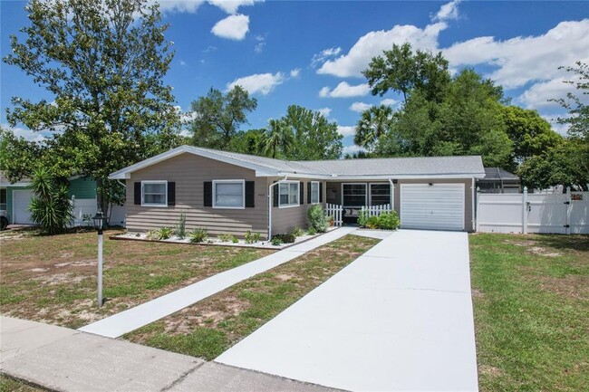 Primary Photo - 14665 SW 35th Terrace Rd