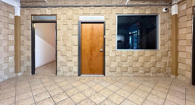 Building Photo - South End Lofts Condo Ready for Move-In