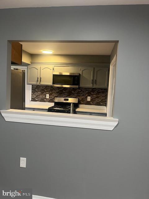 Building Photo - 7001 Blue Bird Ct