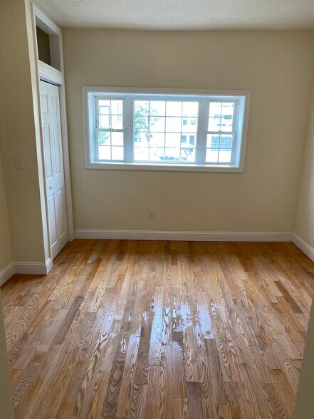 Building Photo - 85 Bolton St