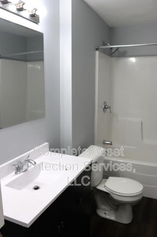 Building Photo - 7302 W Taft St