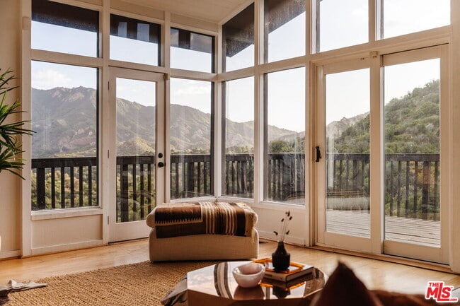 Building Photo - 2239 Topanga Skyline Dr