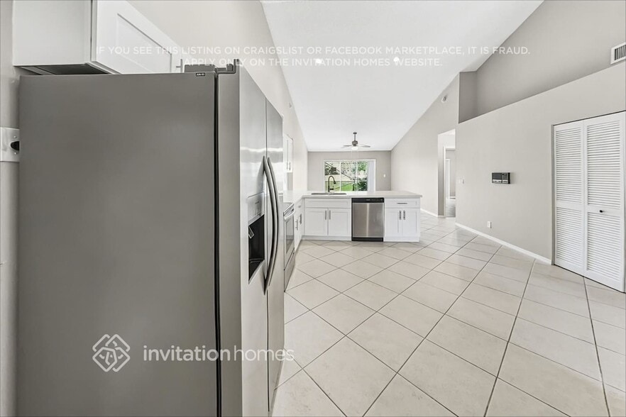 Building Photo - 11409 Coral Bay Dr