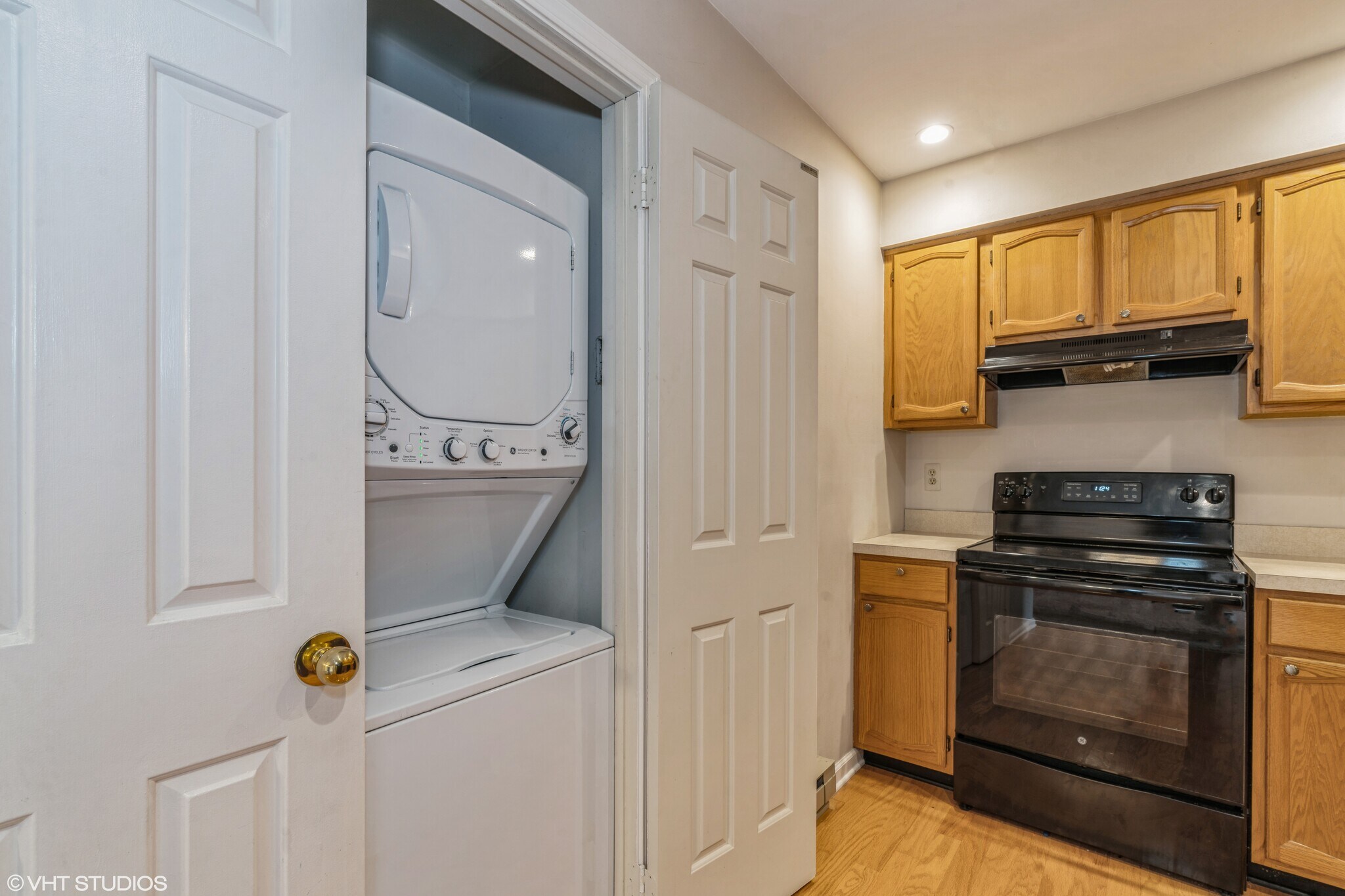 Building Photo - 500 Riverside Ave