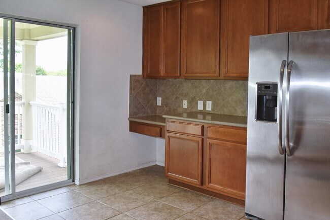Building Photo - 13600 Breton Ridge St