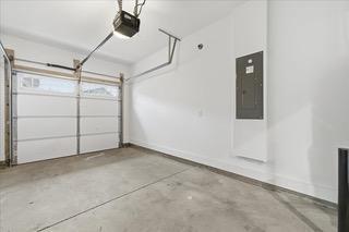 Building Photo - 429 Bee Cv Wy