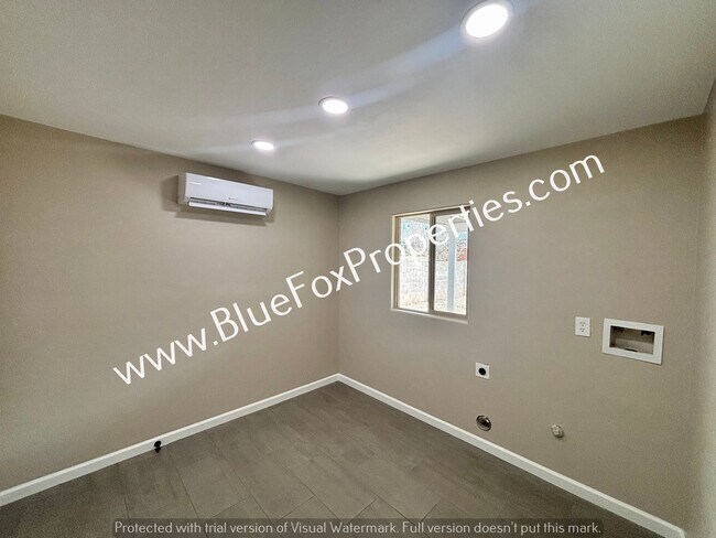 Building Photo - 2480 Rose Peak Dr