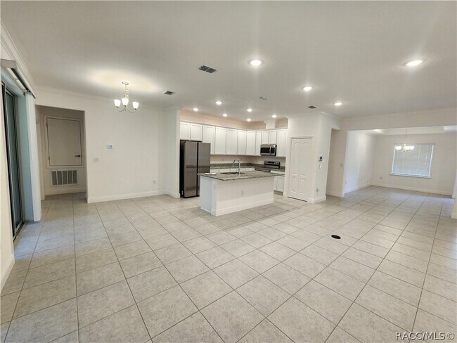 Building Photo - 88 Linder Dr