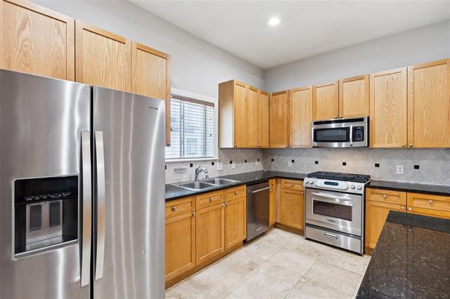 Building Photo - 4830 Cedar Springs Rd