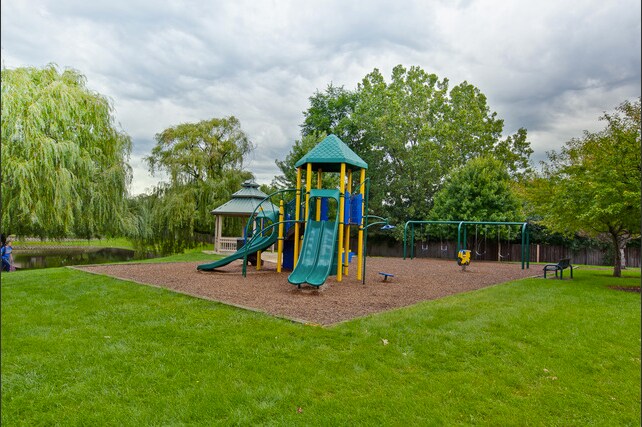 Park - 353 Ashwood Ct