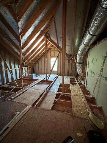 Building Photo - 6305 Canyon Crest Dr