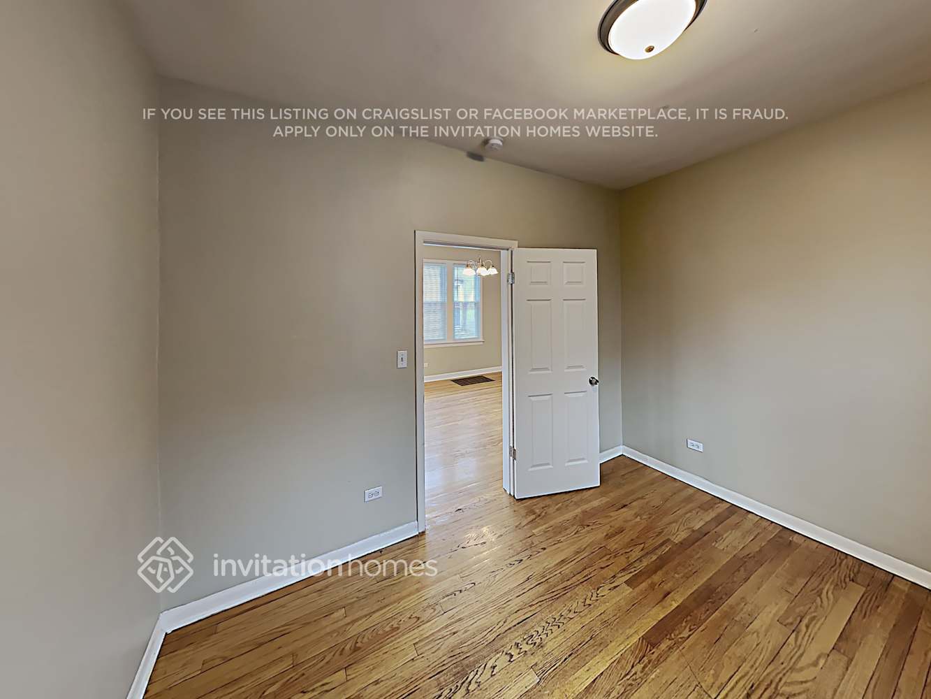 Building Photo - 2428 Ridgeland Ave