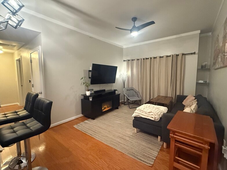 Building Photo - 715 N Church St