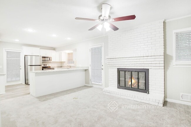 Building Photo - 2972 Timberline Rd