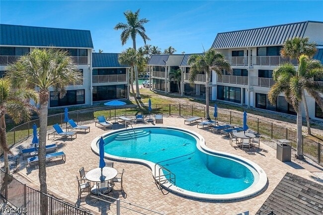 Building Photo - 760 Sextant Dr