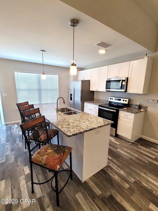 Building Photo - 1220 Mississippi Ave