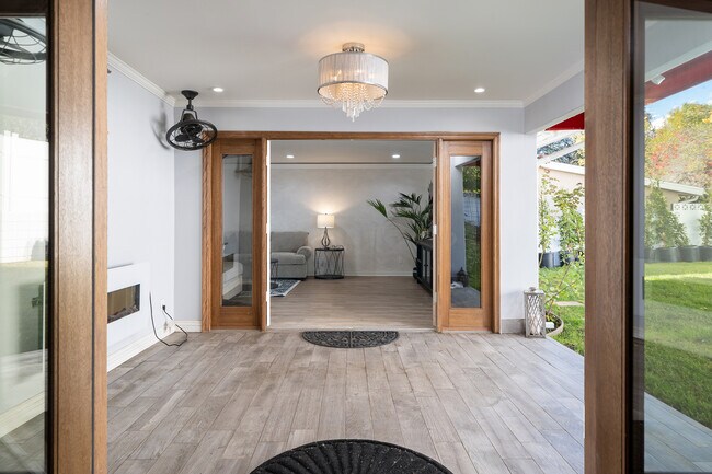 Building Photo - 22711 Margarita Dr