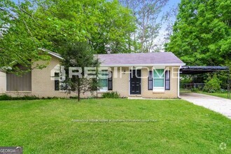 Building Photo - 8825 E Bourne Dr