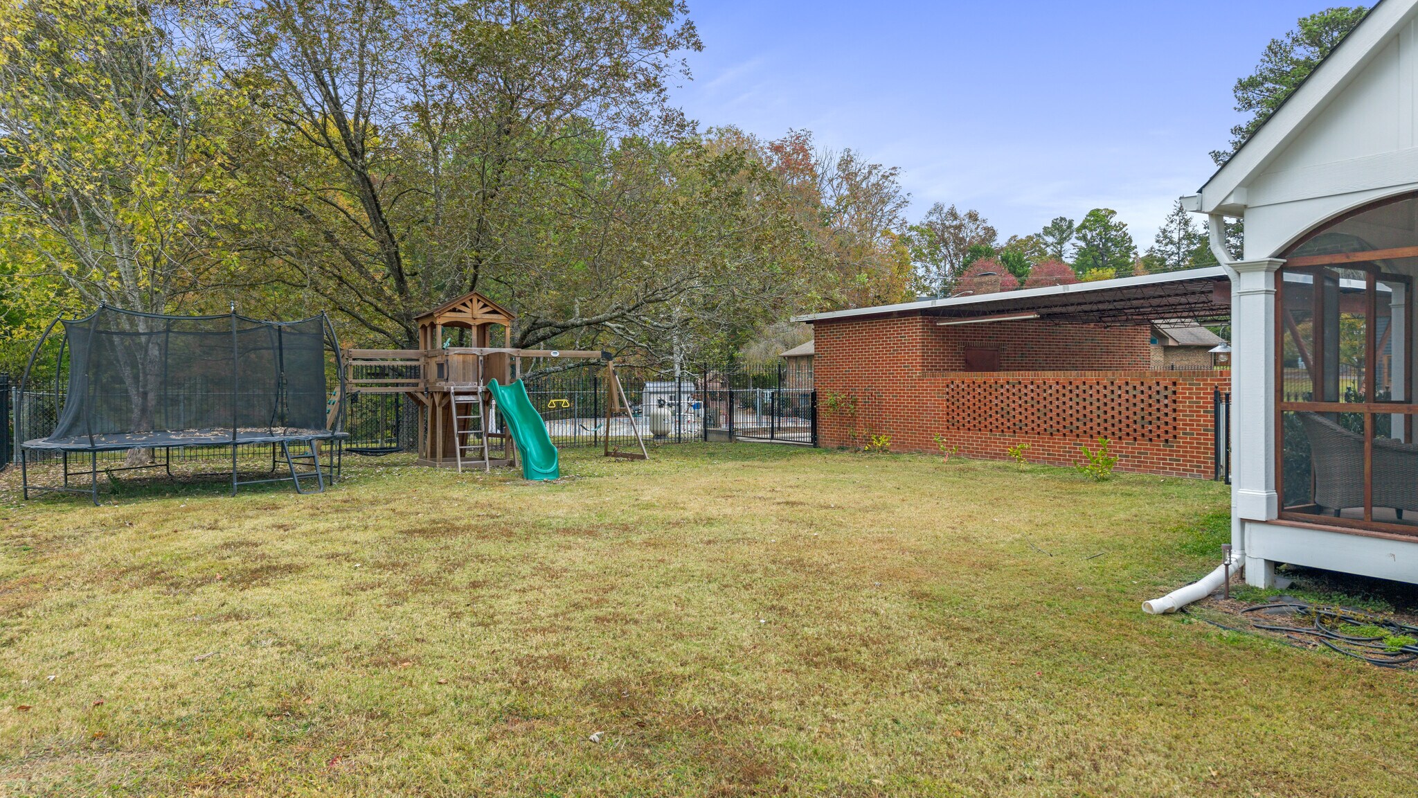 Building Photo - 507 Georgetown Rd NW