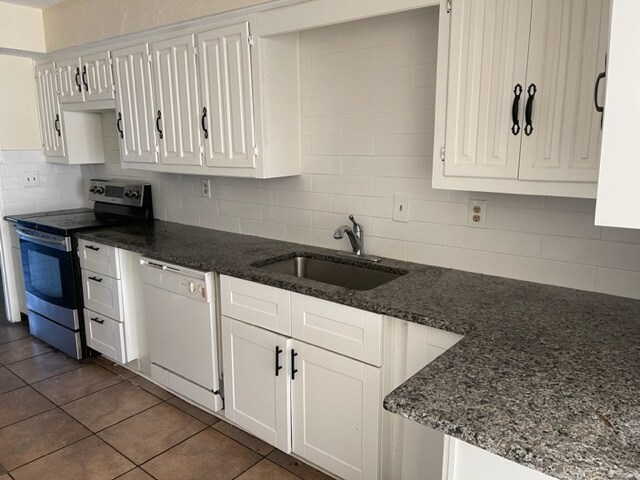 Building Photo - 4022 Walnut Park Cir