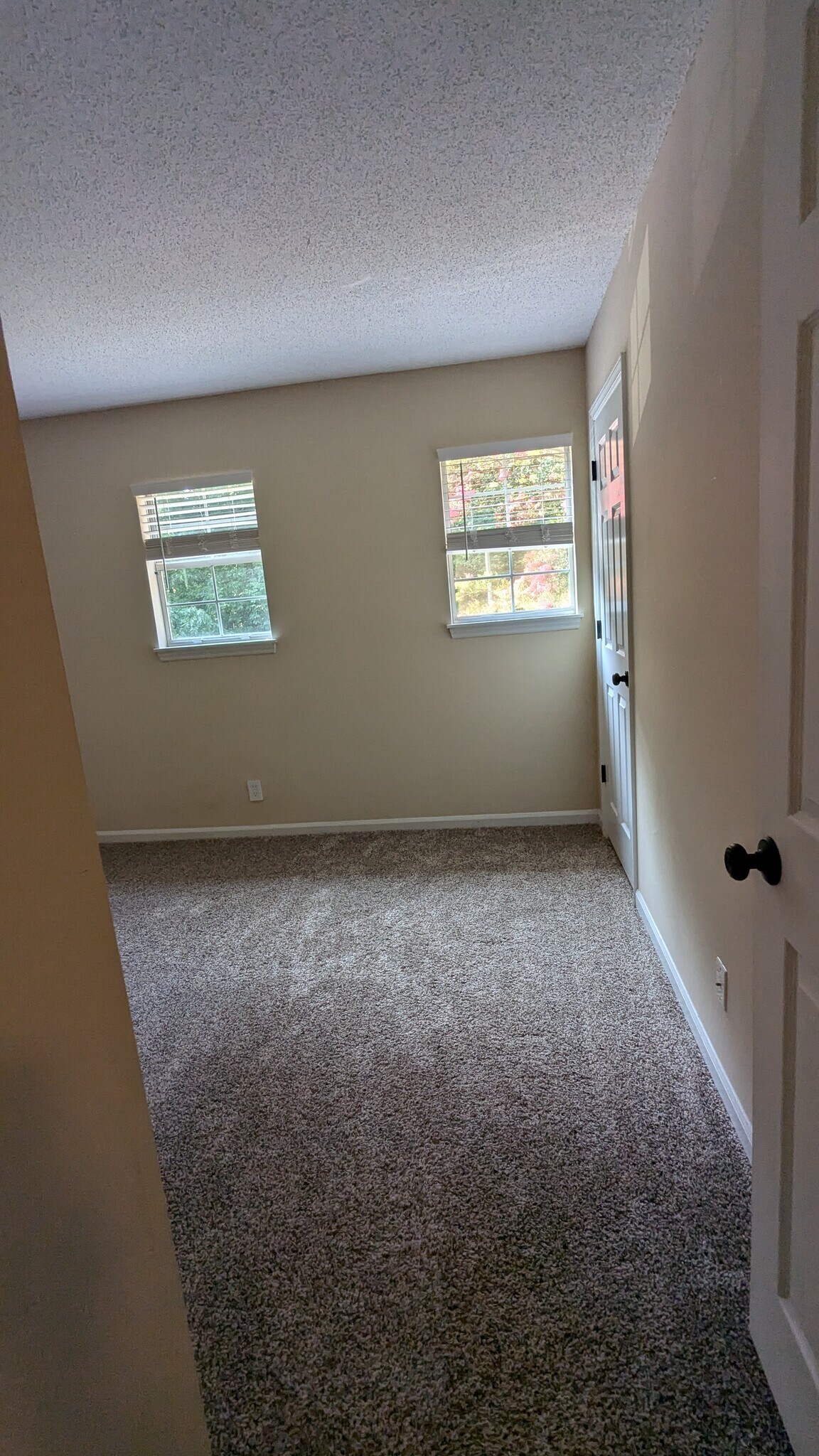 Building Photo - 2107 Alpine Rd