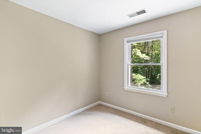 Building Photo - 8073 Morning Meadow Ct