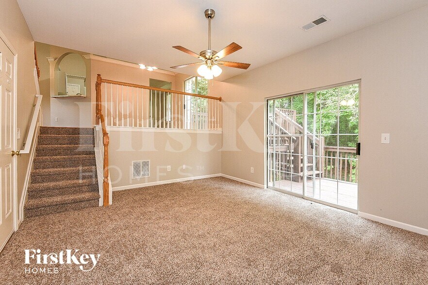 Building Photo - 6258 Autumn View Ridge NW