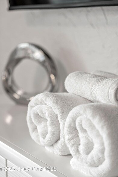 Building Photo - 1428 Rose Ct