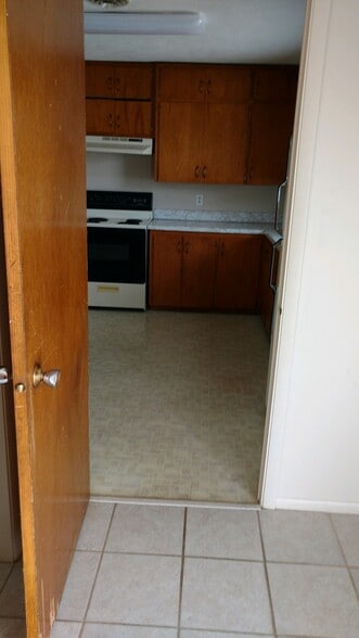 Building Photo - 314 W Philip Ave