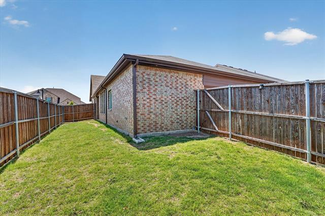 Building Photo - 1403 Buckley St