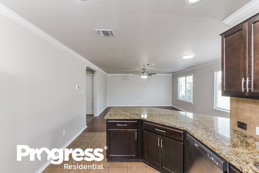 Building Photo - 11519 Verde Bend