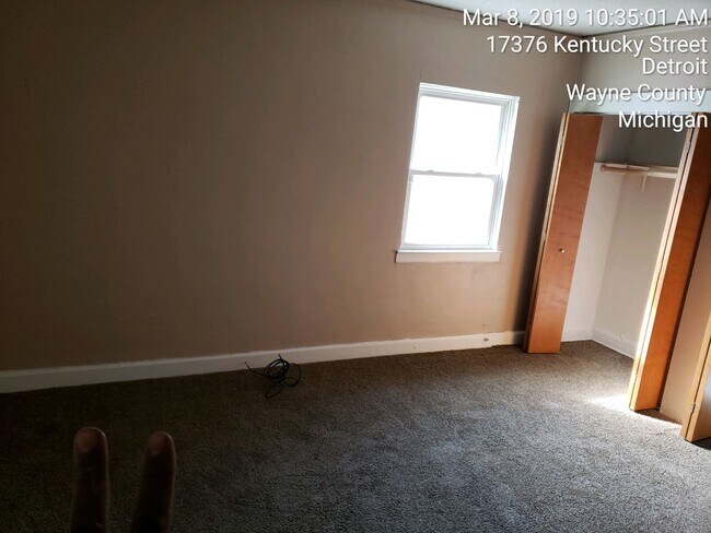 Building Photo - 17376 Kentucky St