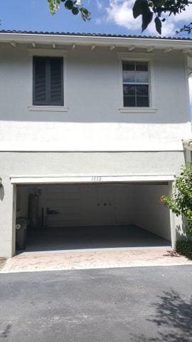 Building Photo - 1052 NW 18th Ave