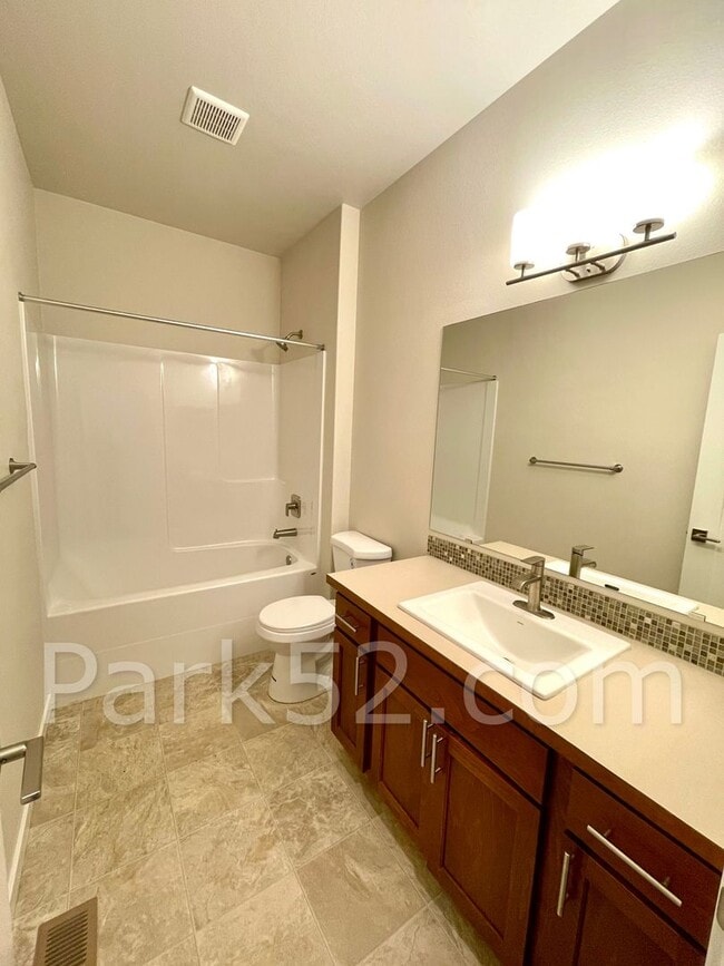 Building Photo - Half Off First Full Month! 4 Bedroom Single Family Home in Lacey